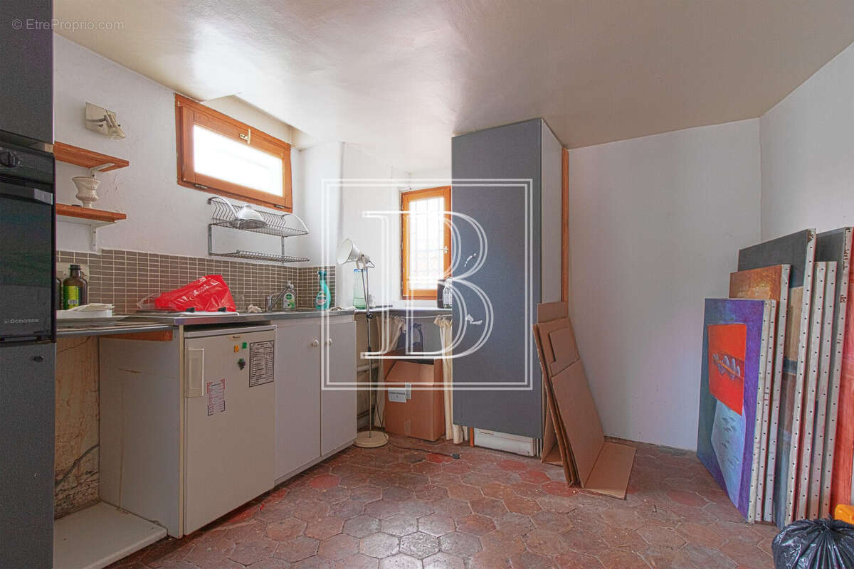 Appartement à PARIS-3E