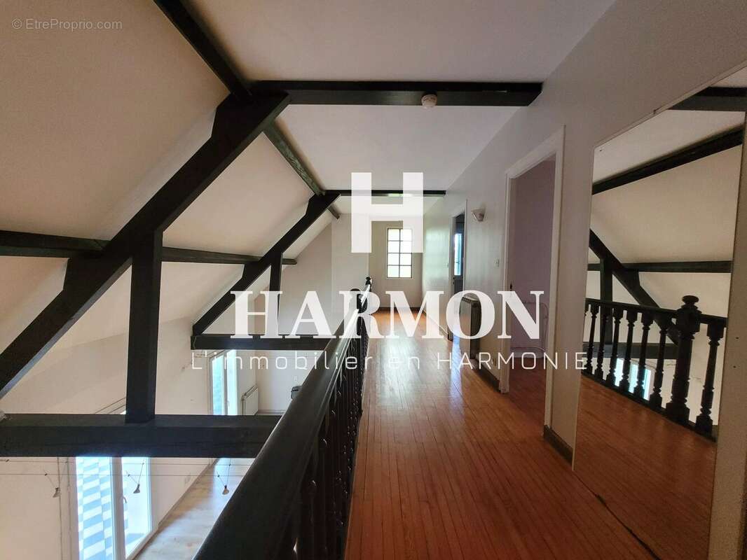 Harmon à vendre : maison sur un terrain de 4000 m2 à Morlanne ! - photo 7