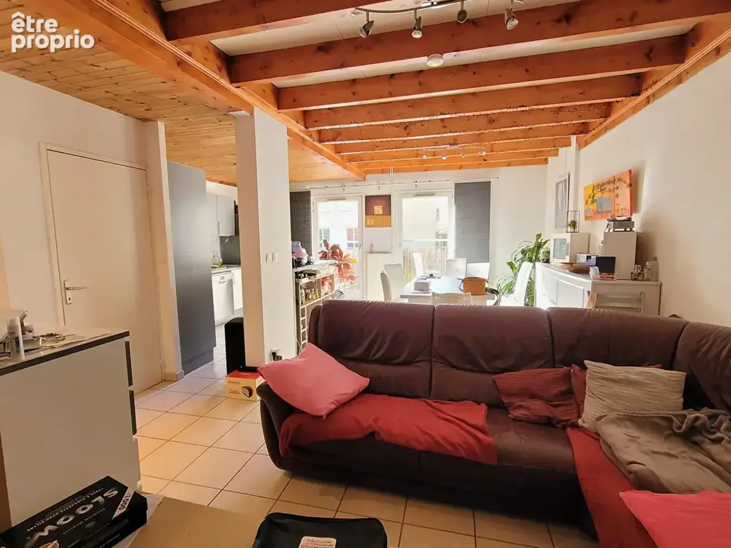 F4 Triplex 119 m² esprit maison avec garage - Plein centre Le Puy-en-Velay - photo 6