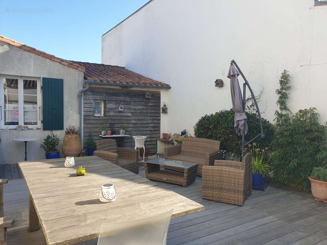 Maison à SAINT-CLEMENT-DES-BALEINES