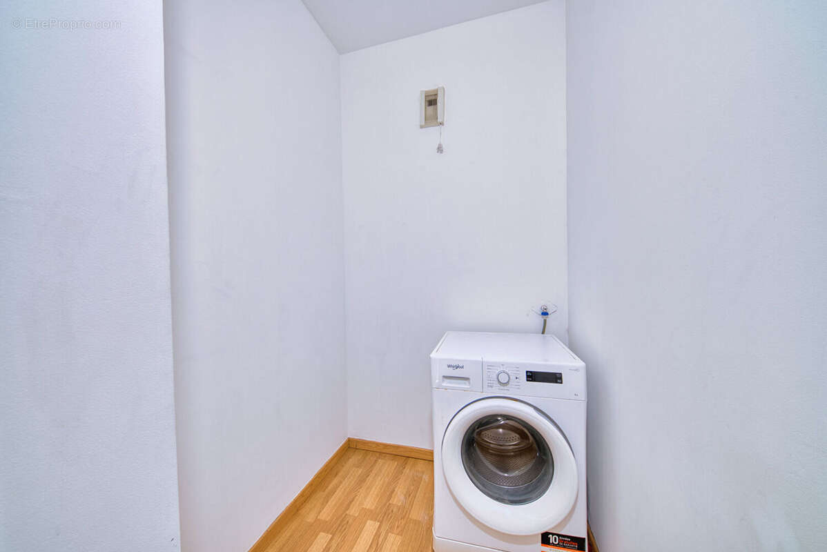 Appartement à LYON-8E