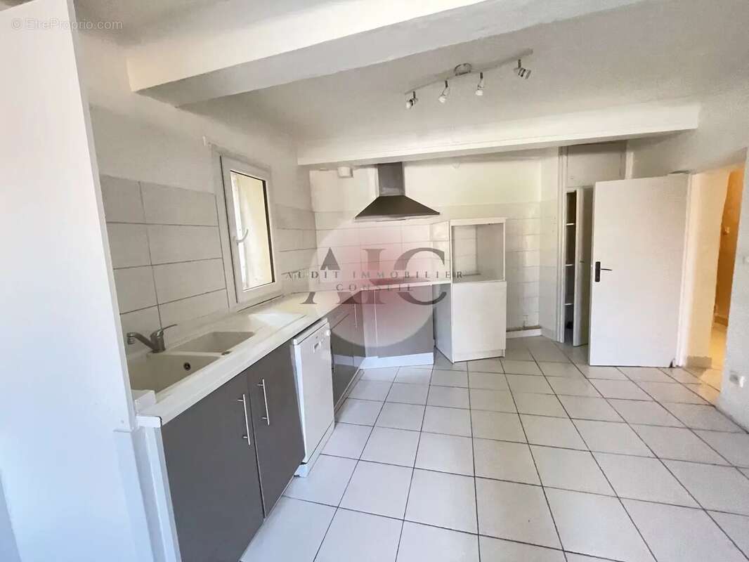 Appartement à SEILLANS