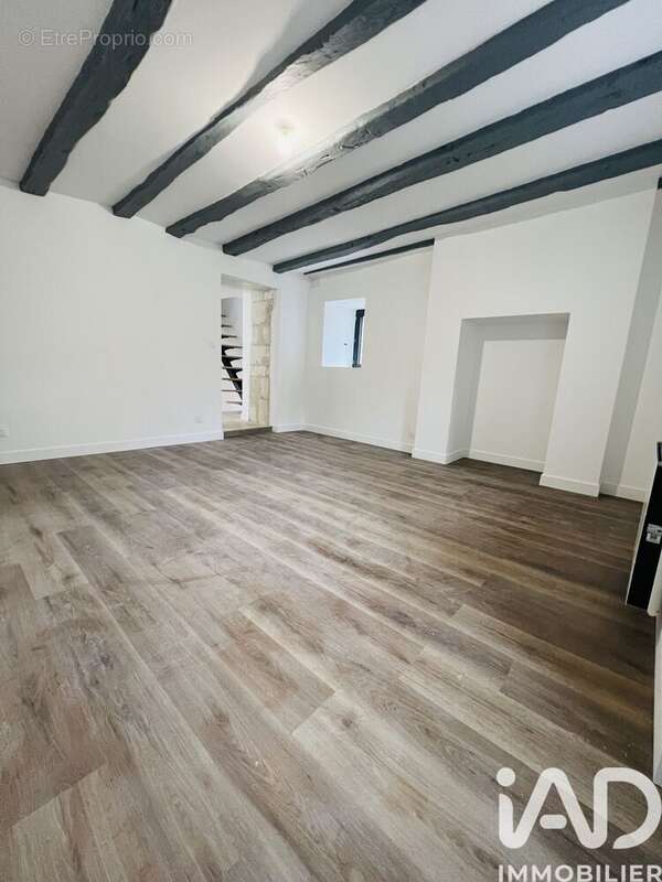 Maison 126 m² à Ballan-Mire  - photo 2