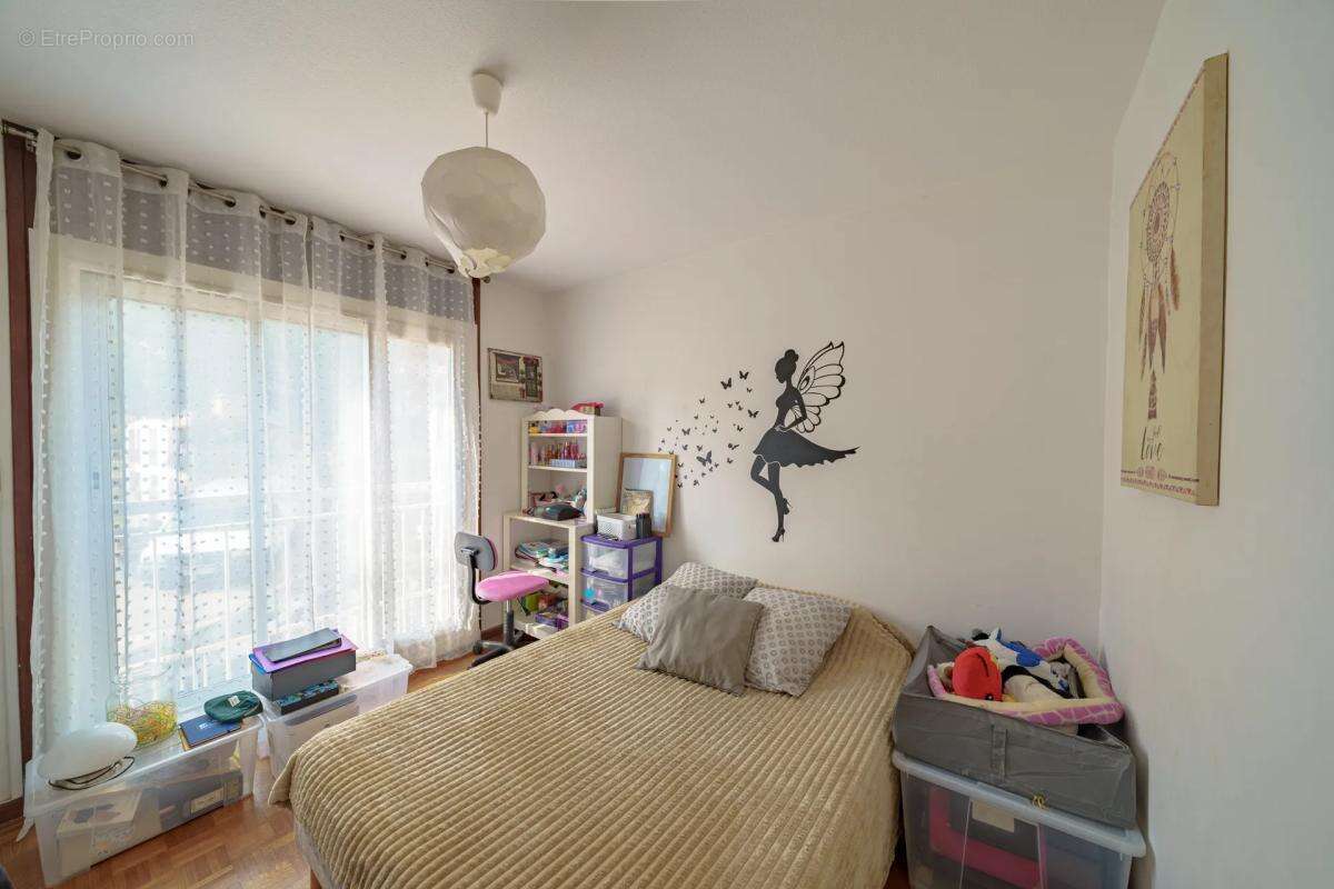 Appartement à MARSEILLE-13E