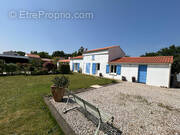 Maison à LA CHAPELLE-HERMIER