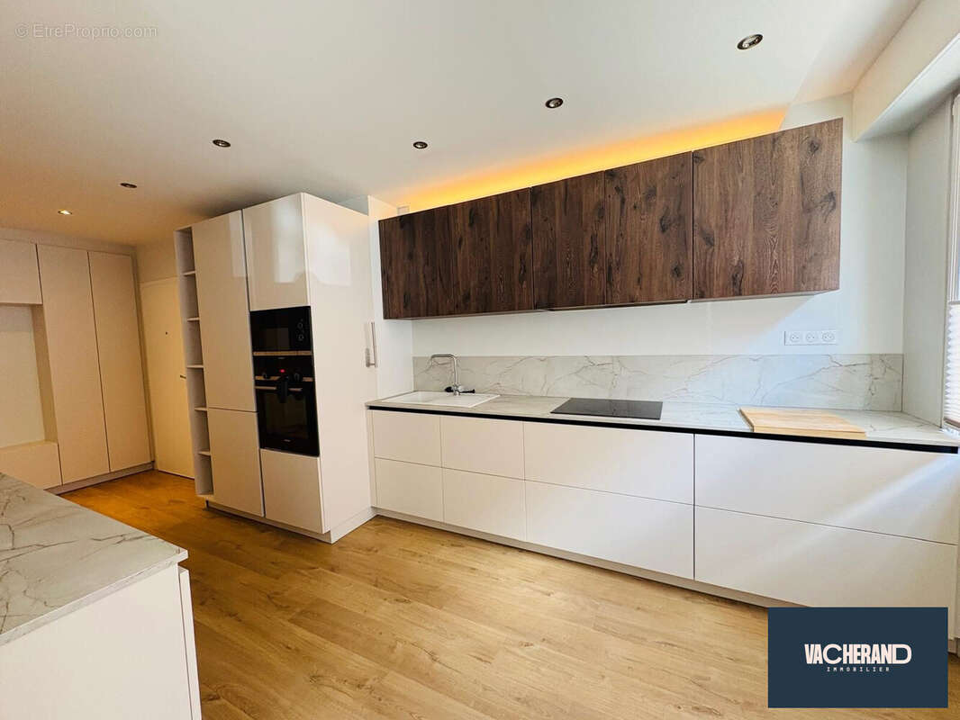 Appartement 95 m² à Lille  - photo 4