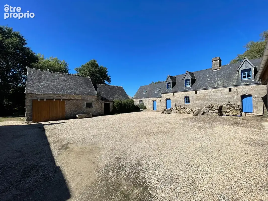 Maison en pierre en campagne de PLOGASTEL-SAINT-GERMAIN - photo 12