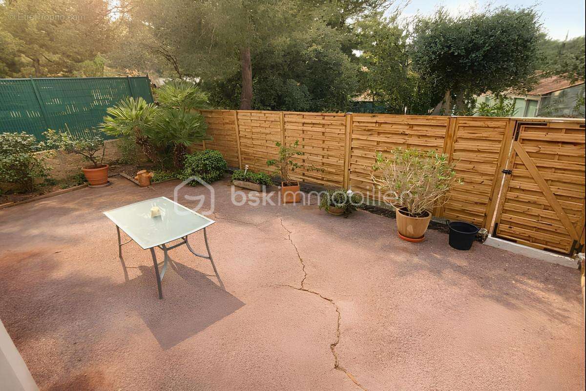 Appartement à SAINT-MANDRIER-SUR-MER