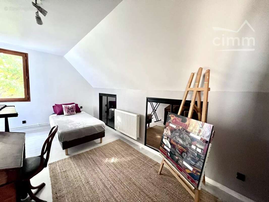 Maison à CROUY-EN-THELLE