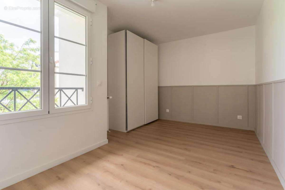 Appartement à COLOMBES