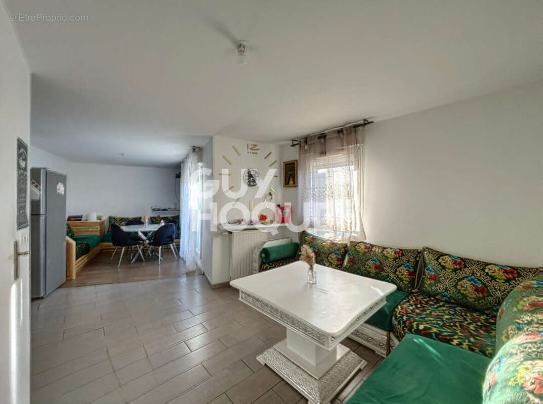 Appartement à STAINS