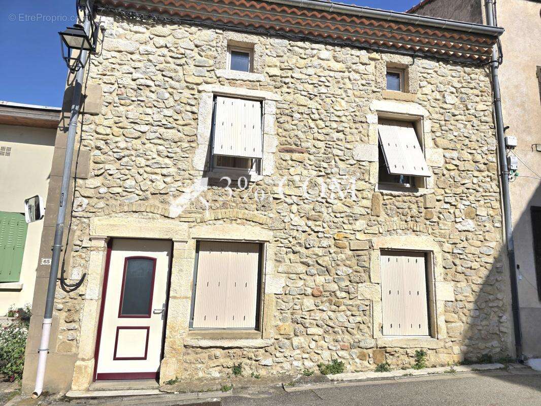 Maison de village de 120m2 et 5 chambres avec jardin et terr - photo 13