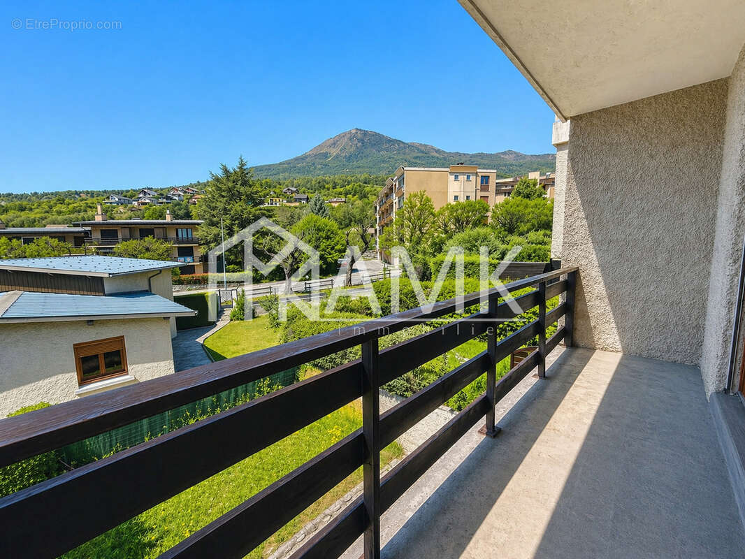 Appartement à EMBRUN