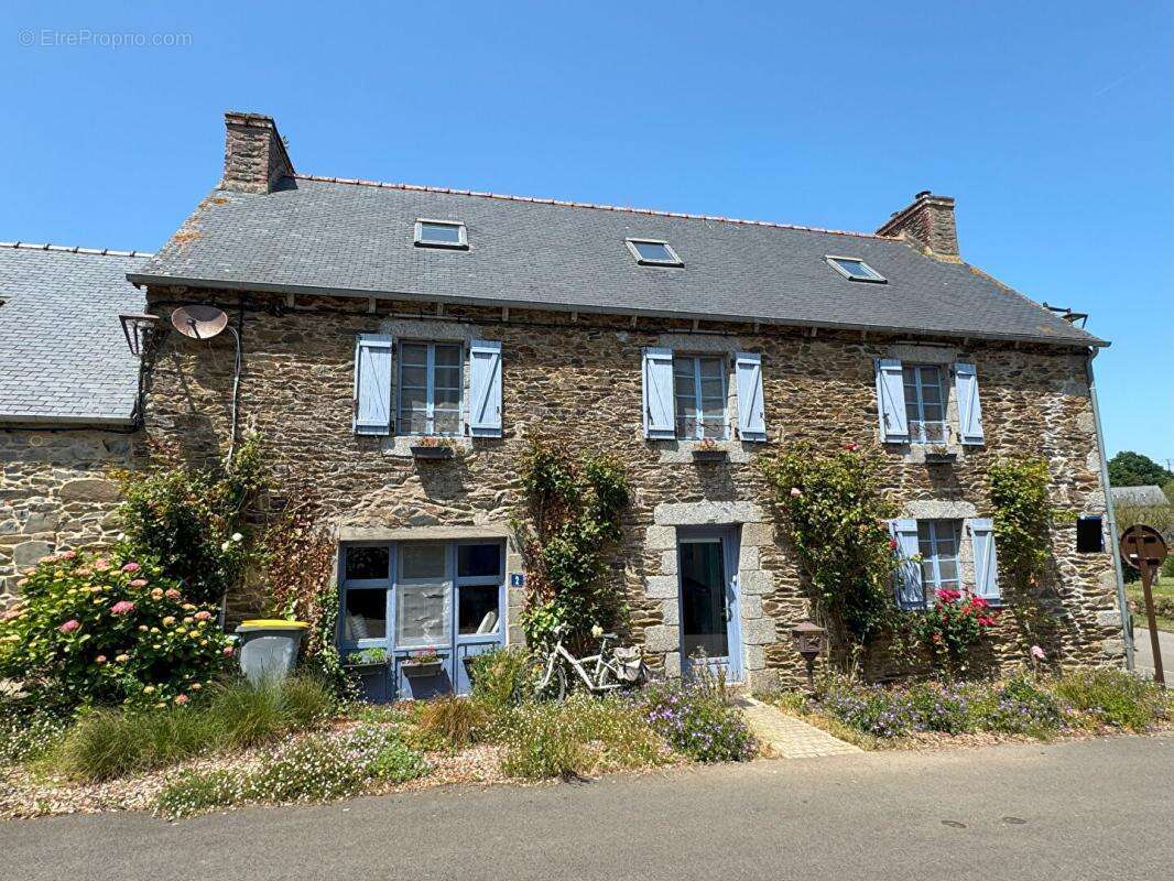 Exclusivité , Maison en pierre de 130 m² ,4 chambres ,Calme et charme à 10 min de Tréguier (Côtes-d'Armor) - photo 2