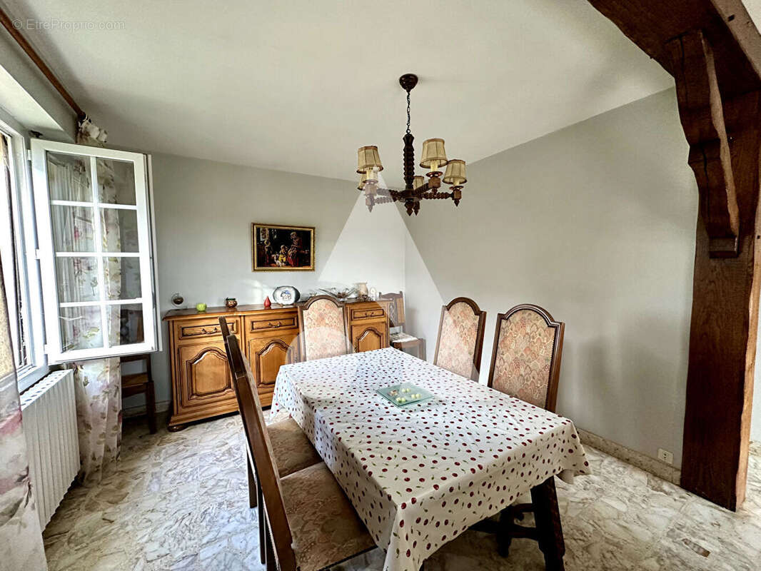 Maison à BOIS-NORMAND-PRES-LYRE