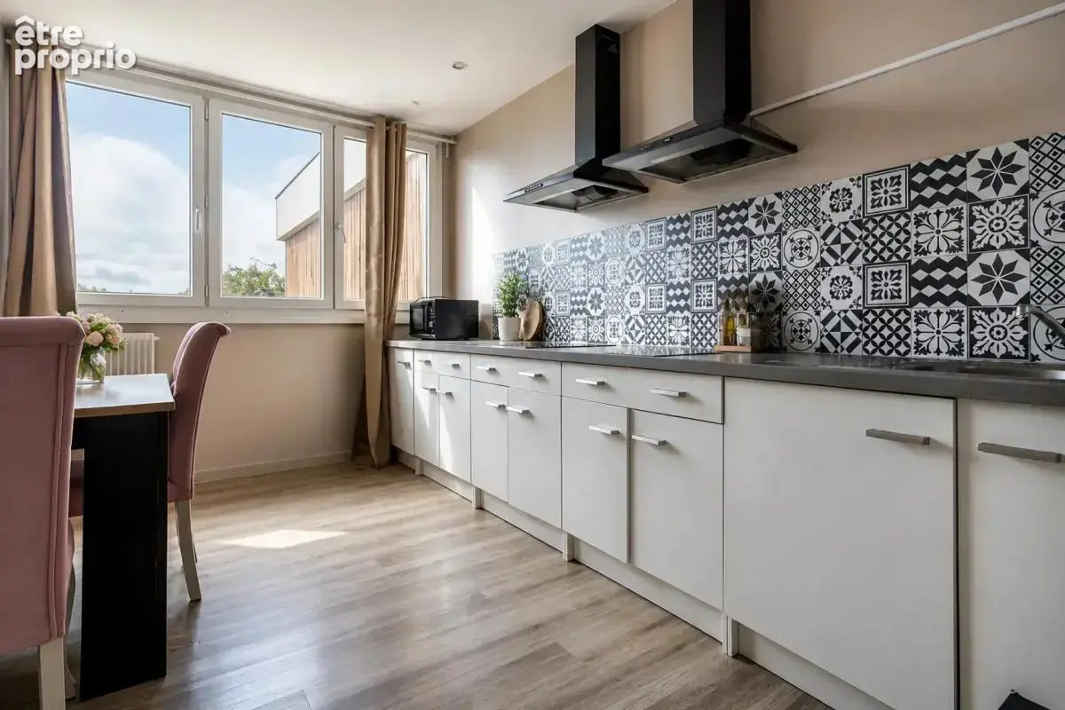 Appartement de 4 pièces de 77 m² à Trappes - photo 3