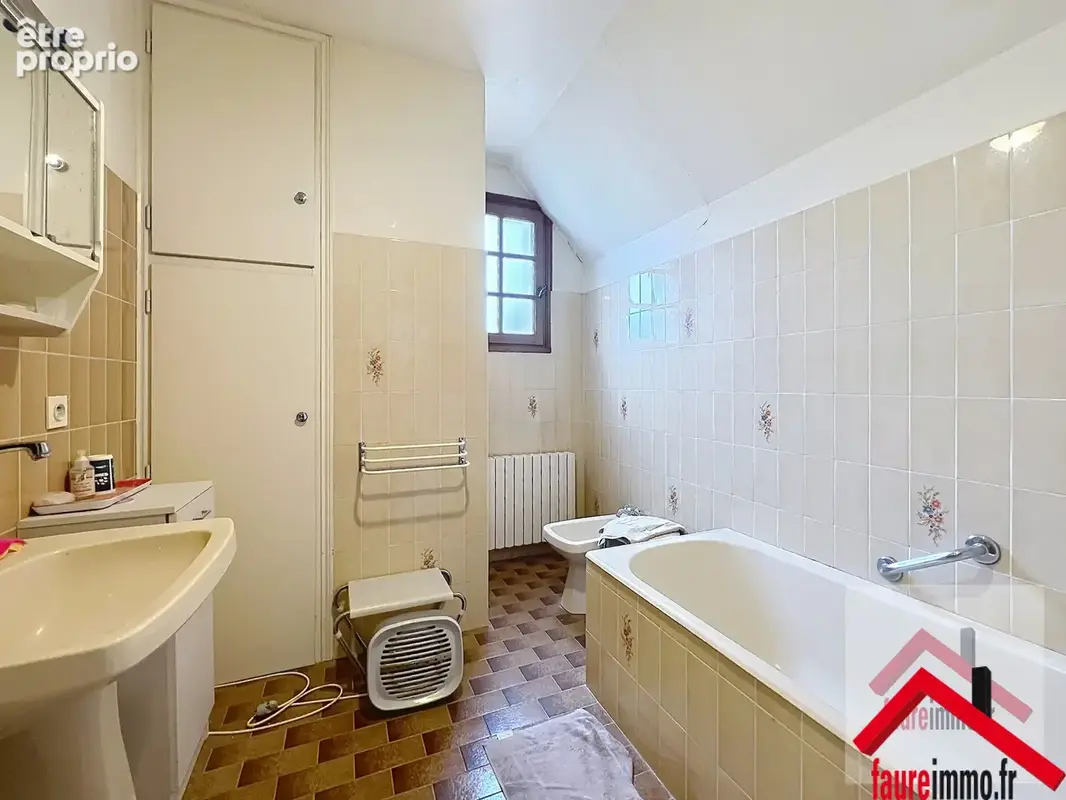 Maison et dépendance sur donzenac en corrèze - photo 15
