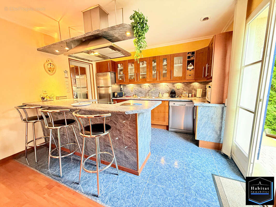 Maison à NANTEUIL-LE-HAUDOUIN