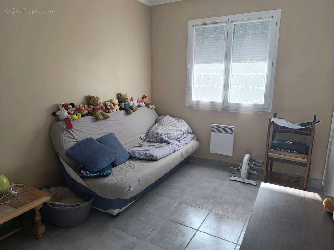 Maison à LA BATIE-DIVISIN