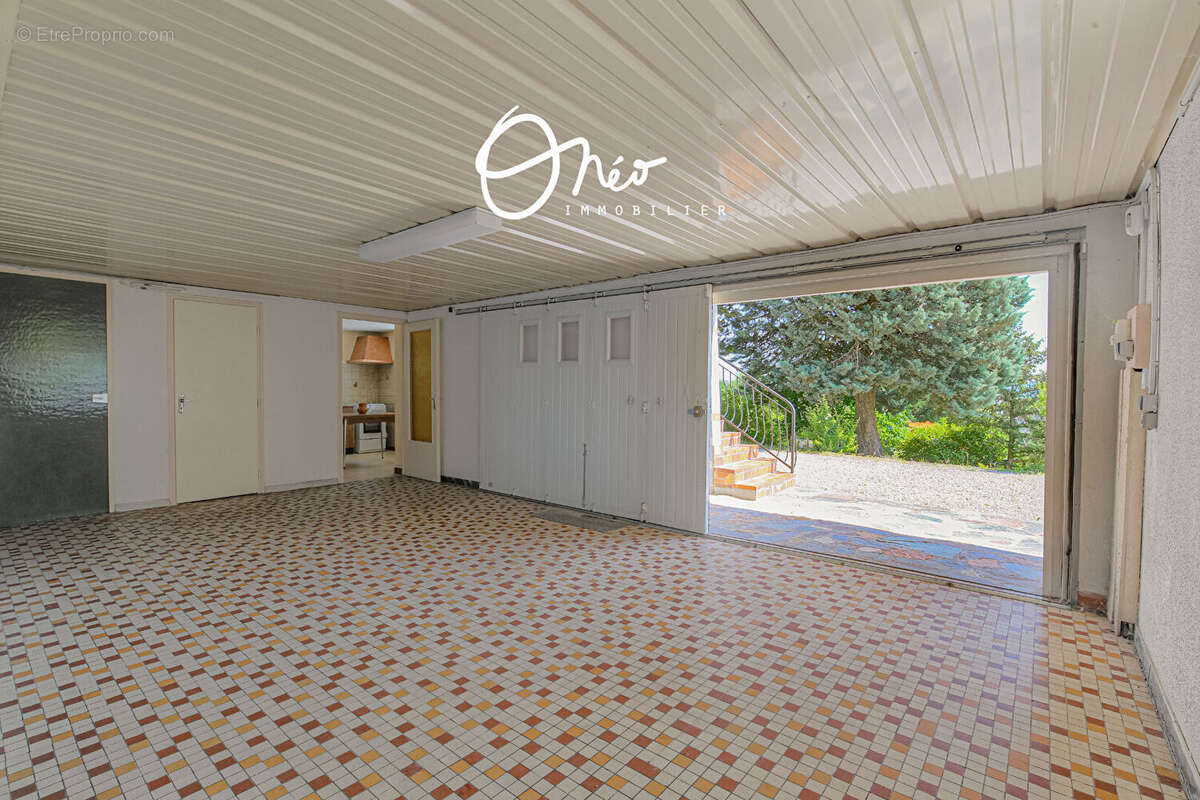 Maison individuelle avec sous-sol complet et jardin de 1267m2 - photo 17