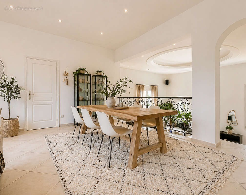 Maison à NUITS-SAINT-GEORGES