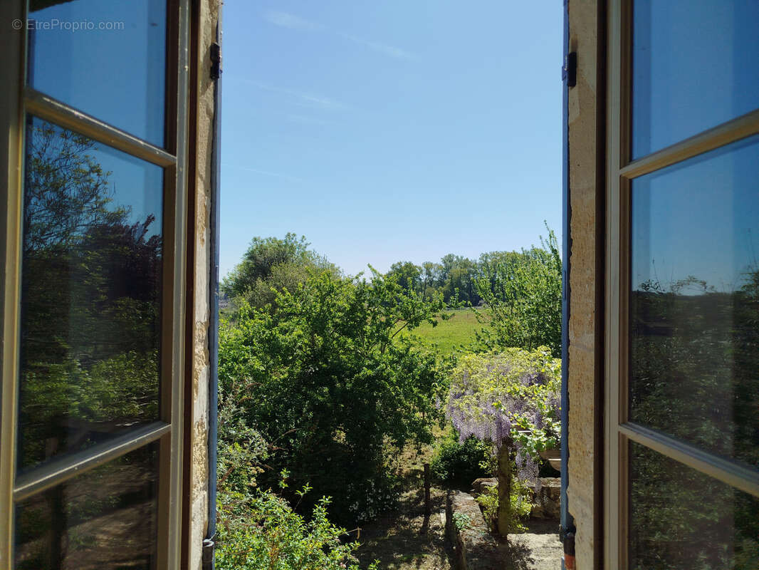 Maison à SAINTE-RADEGONDE