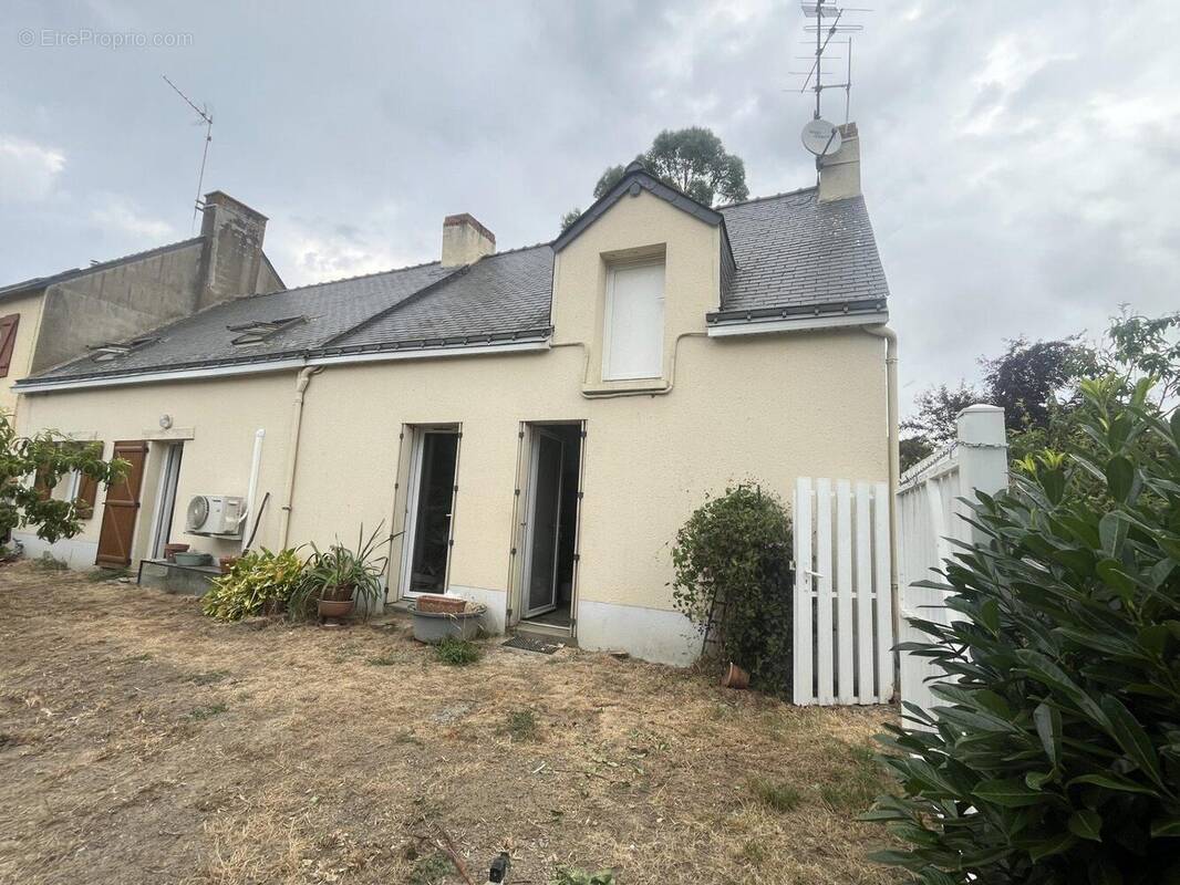 Photo 1 - Maison à CONQUEREUIL