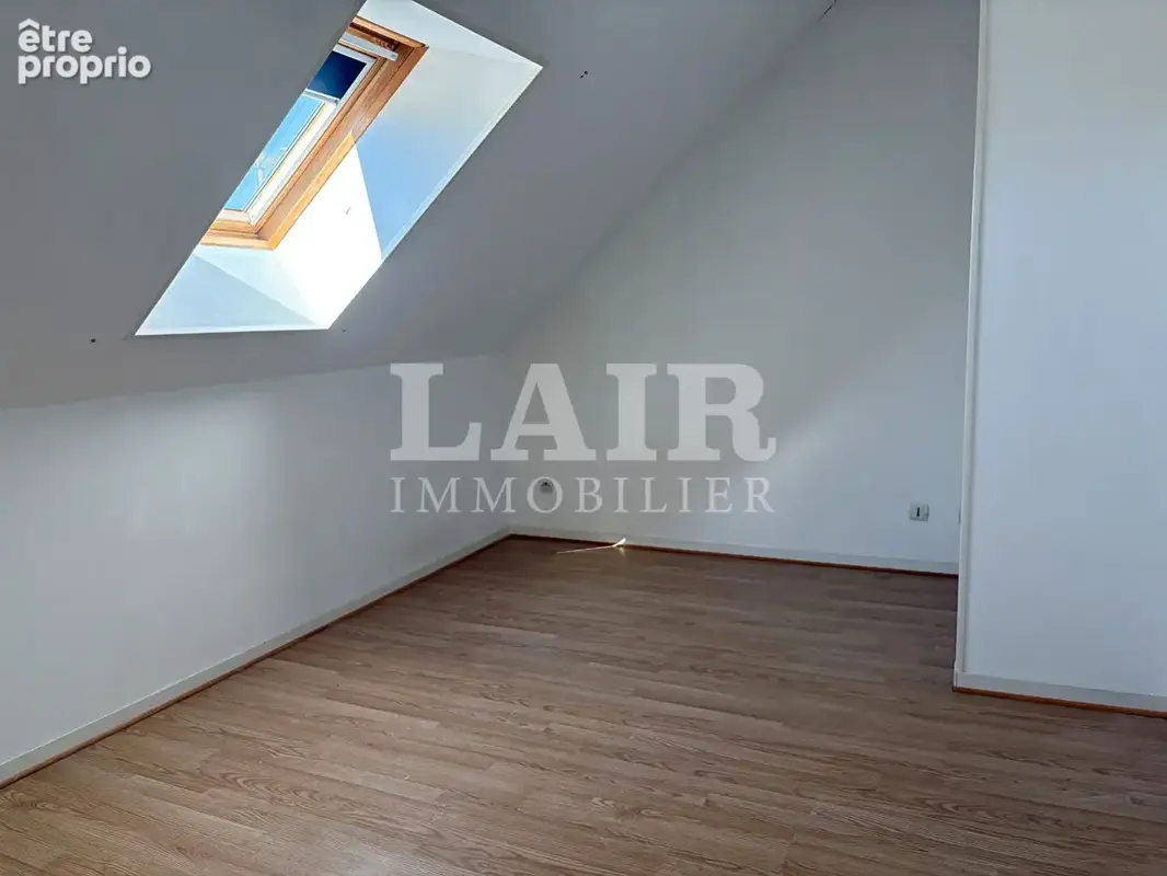 Maison en pierres avec garage à Damigny - Réf. 15522 - photo 8