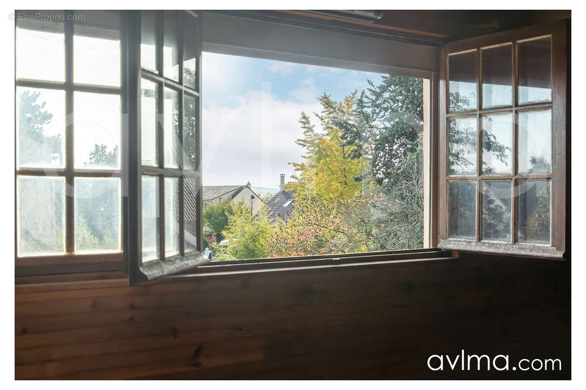 Maison à FEUCHEROLLES