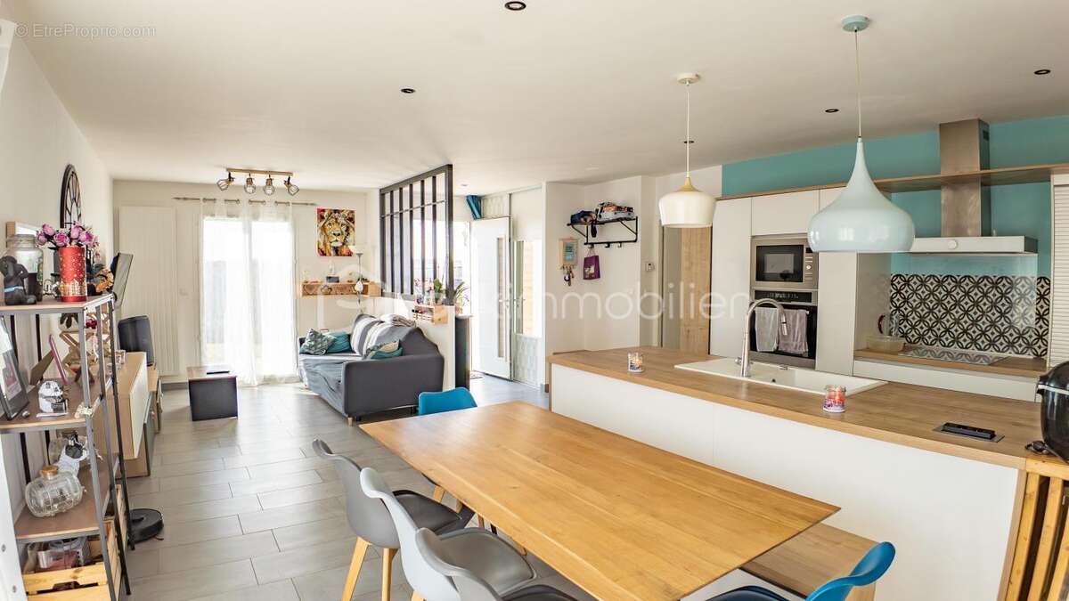 Maison à SAINT-BENIN-D'AZY