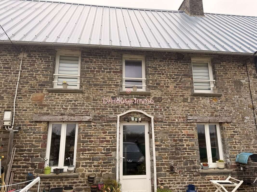Maison à LE BENY-BOCAGE