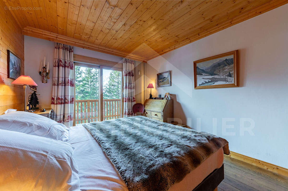 Appartement à LES ALLUES