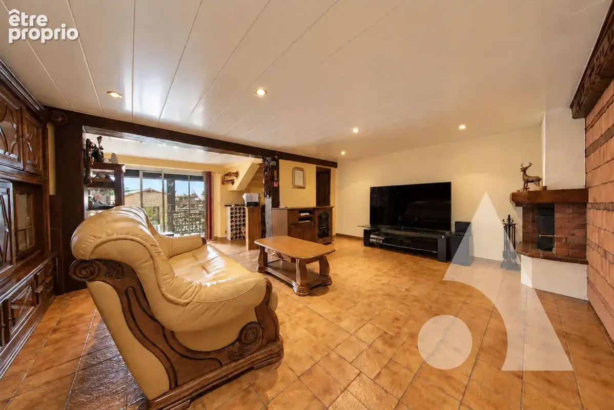 Maison Individuelle 101,21m2 au sol, 5 pièces proche gare - photo 2