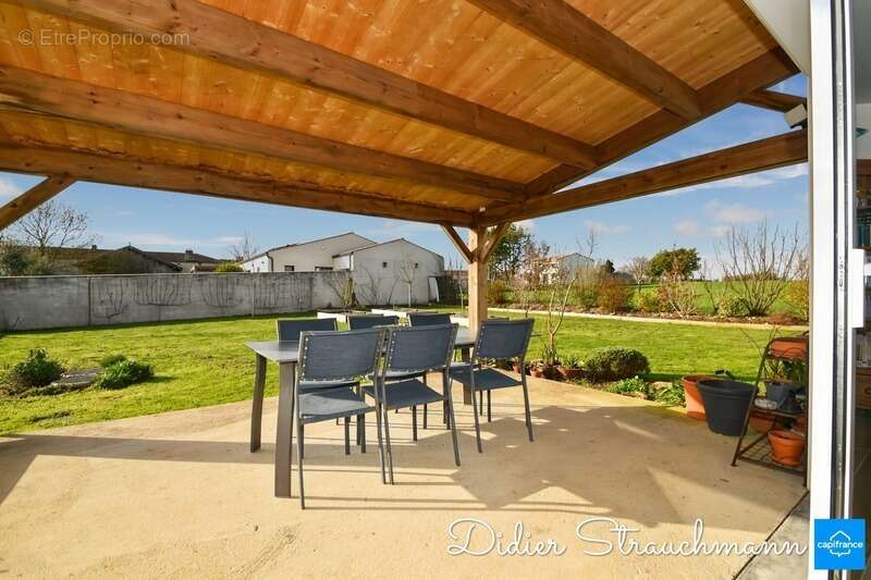 Maison à AIGREFEUILLE-D'AUNIS