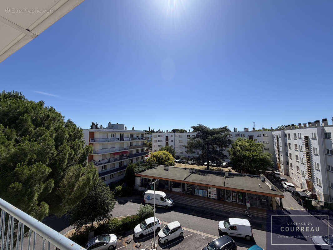 Appartement T3 de 58 m2 situé au arceaux - photo 2