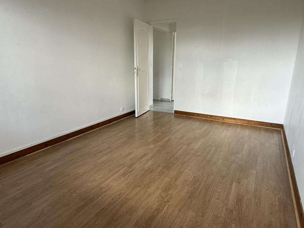 Appartement à SANDILLON