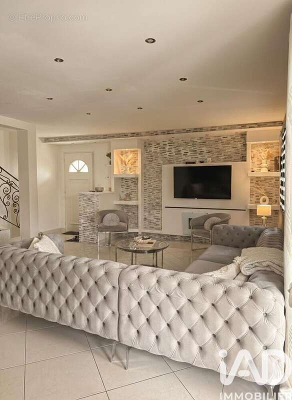Photo 3 - Maison à MARSEILLE-15E