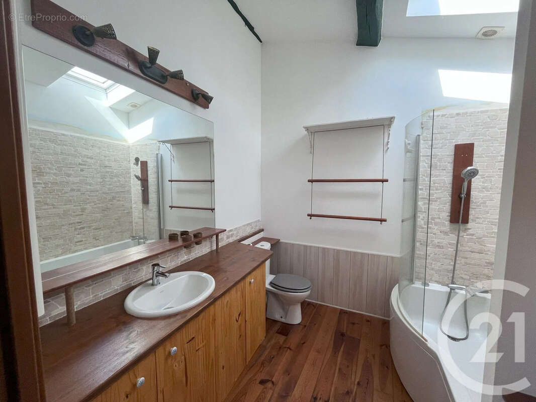 Maison à SAINT-JACQUES-D&#039;ATTICIEUX