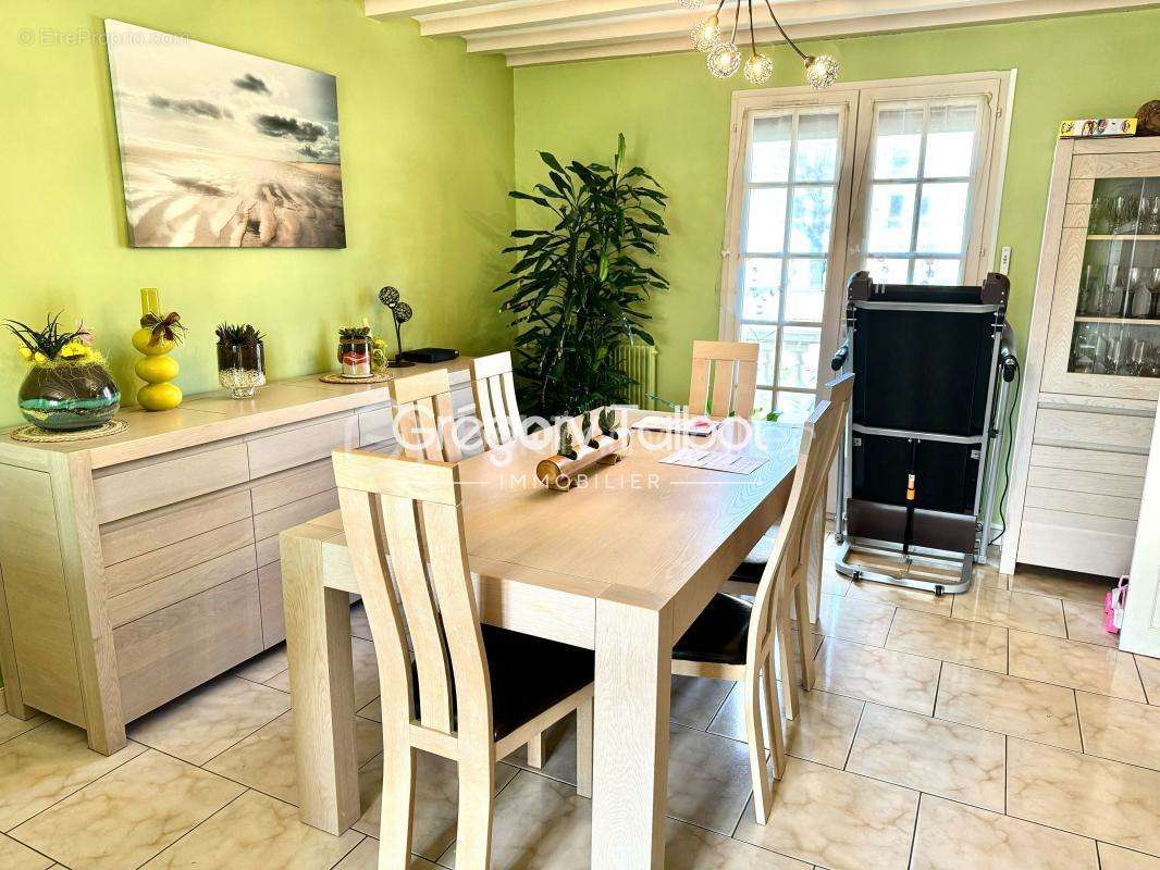 Maison à SAINT-PIERRE-LES-ELBEUF