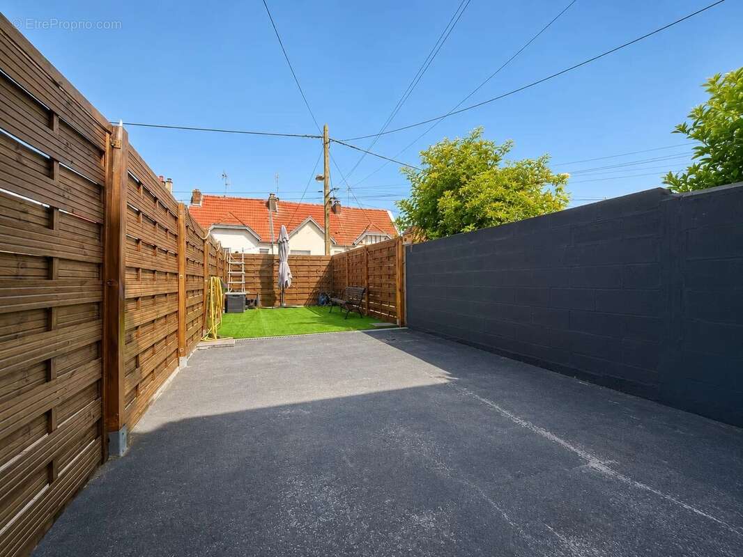 Maison de ville St Quentin - photo 11