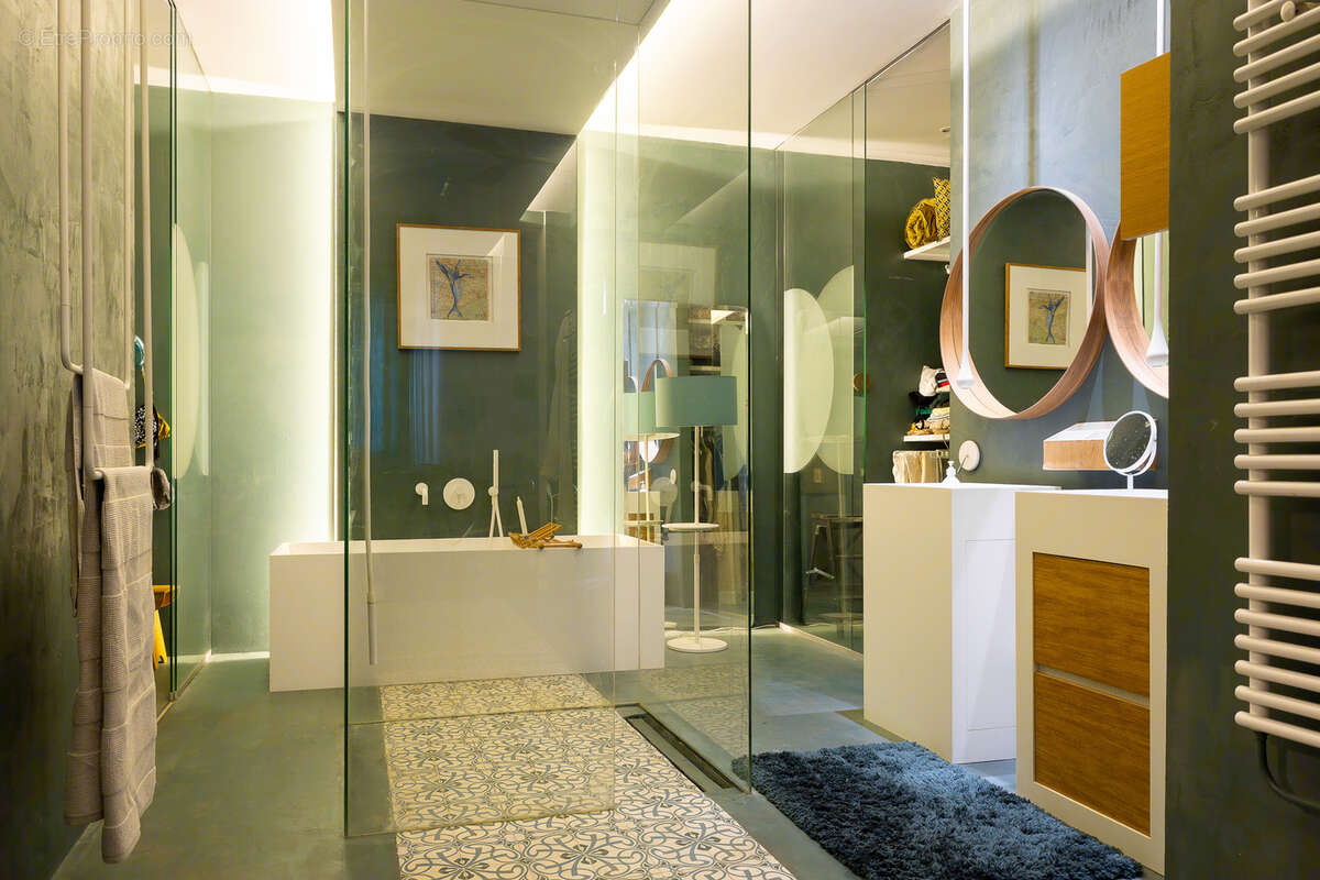 Appartement à MARSEILLE-8E