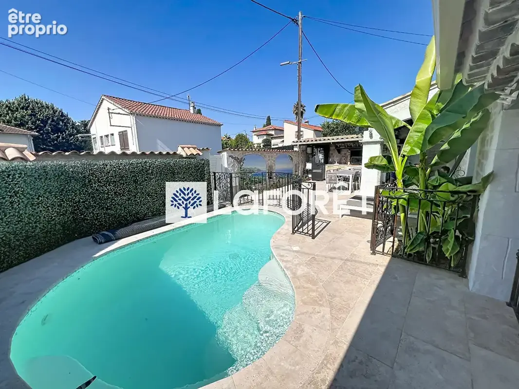 Les Bréguières - Villa d'exeption 5 pièces avec pisicine entierement rénovée - photo 2