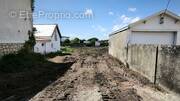 Terrain à BOURCEFRANC-LE-CHAPUS