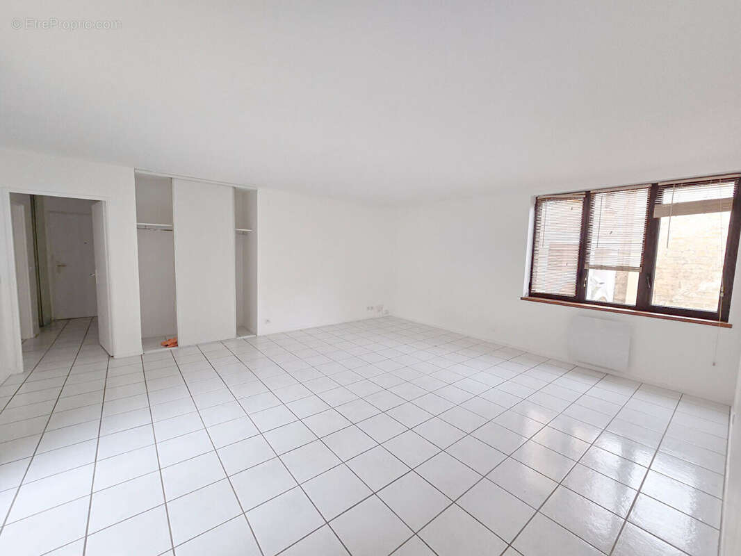 Appartement à MAISONS-LAFFITTE