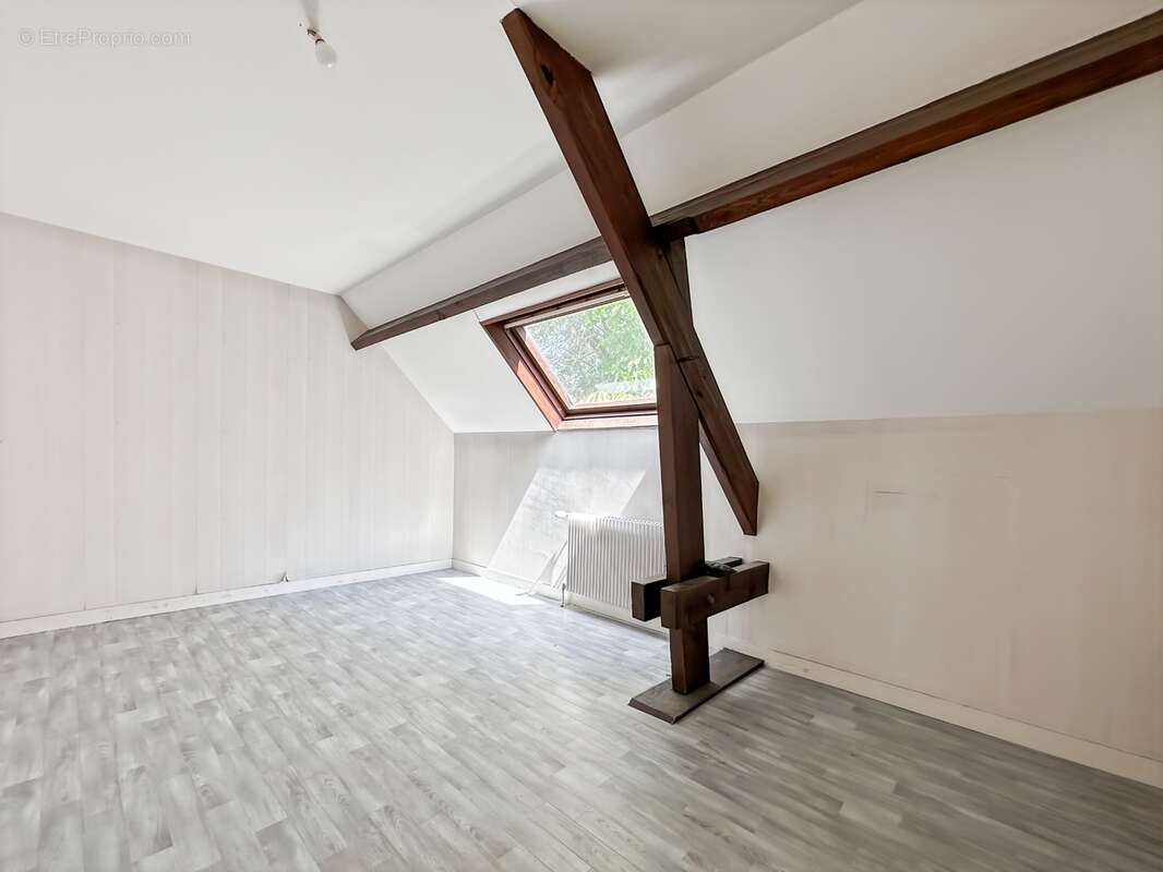 SOUPPES SUR LOING maison P5 de 126 m² sur sous-sol total - Terrain de 1096 m² - photo 10