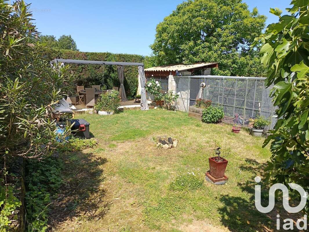 Photo 4 - Maison à CHAMBONAS