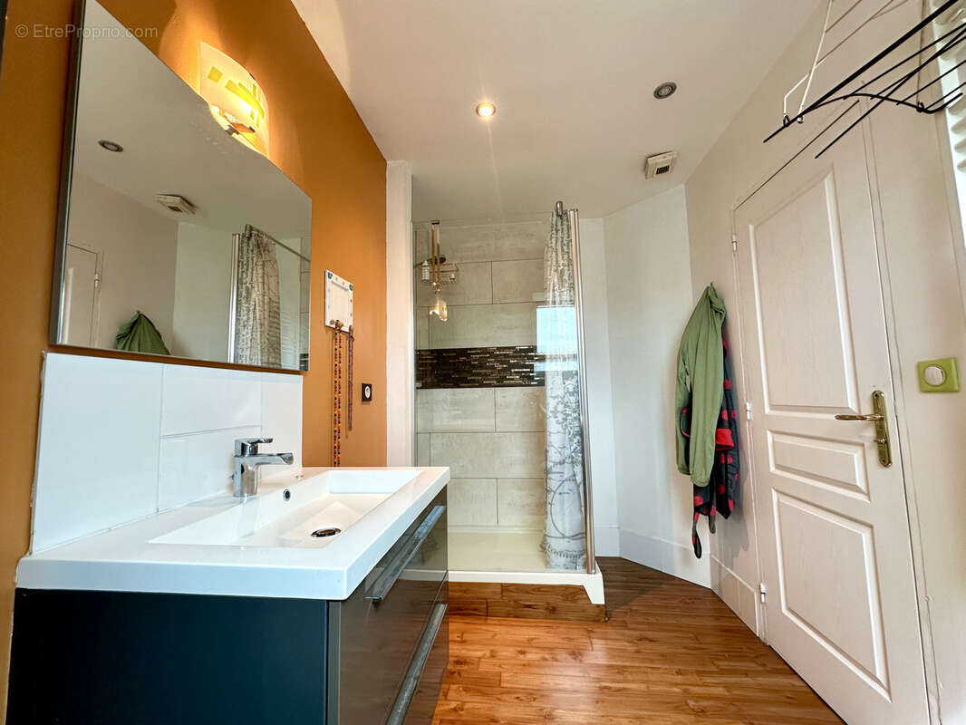 Maison à SAINGHIN-EN-MELANTOIS