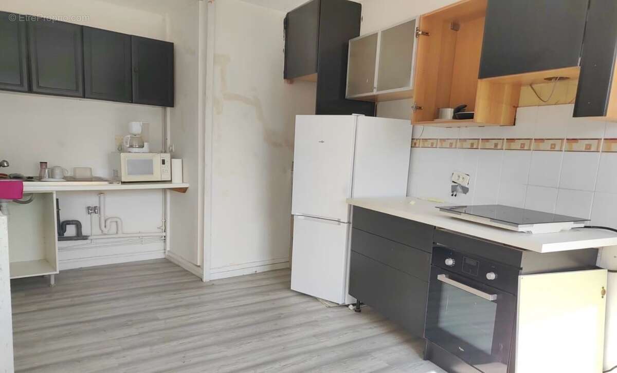 Appartement 69 m² à Agde  - photo 4