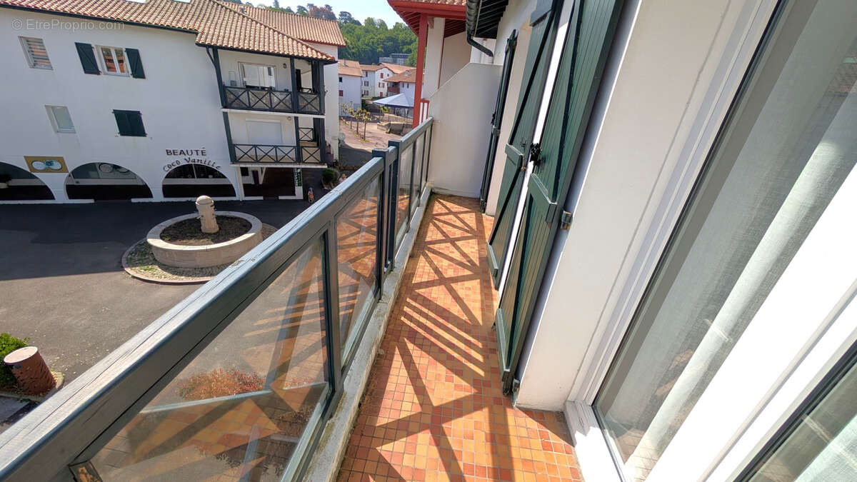 Appartement à CIBOURE
