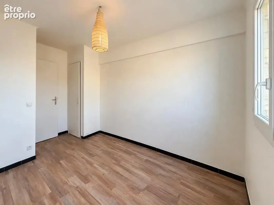 Nice nord 2 pieces avec balcon en avant-dernier etage - photo 9